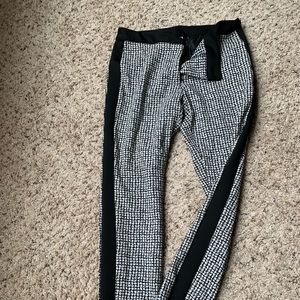 Super cute black comfy dress pants!